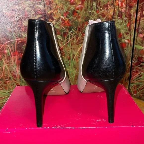 NWOT Nine West Leather Booties Size 8.5 - Picture 4 of 4
